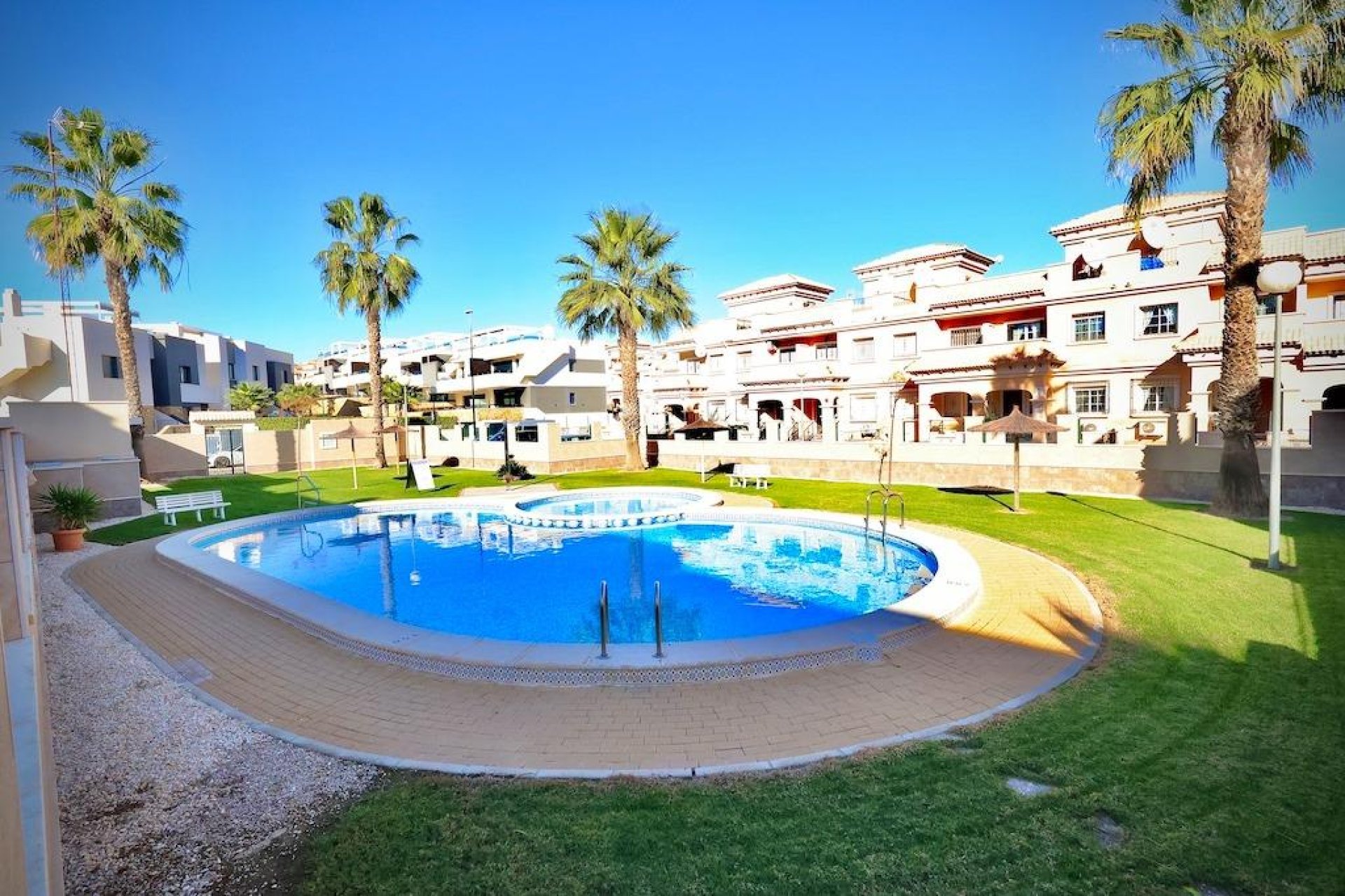 Herverkoop - Terraced house - Orihuela Costa - PAU 26