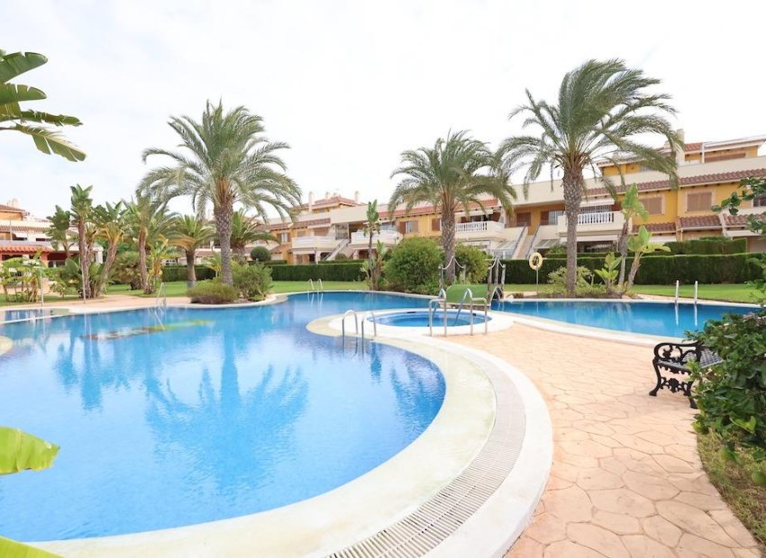 Herverkoop - Terraced house - Orihuela Costa - Punta Prima