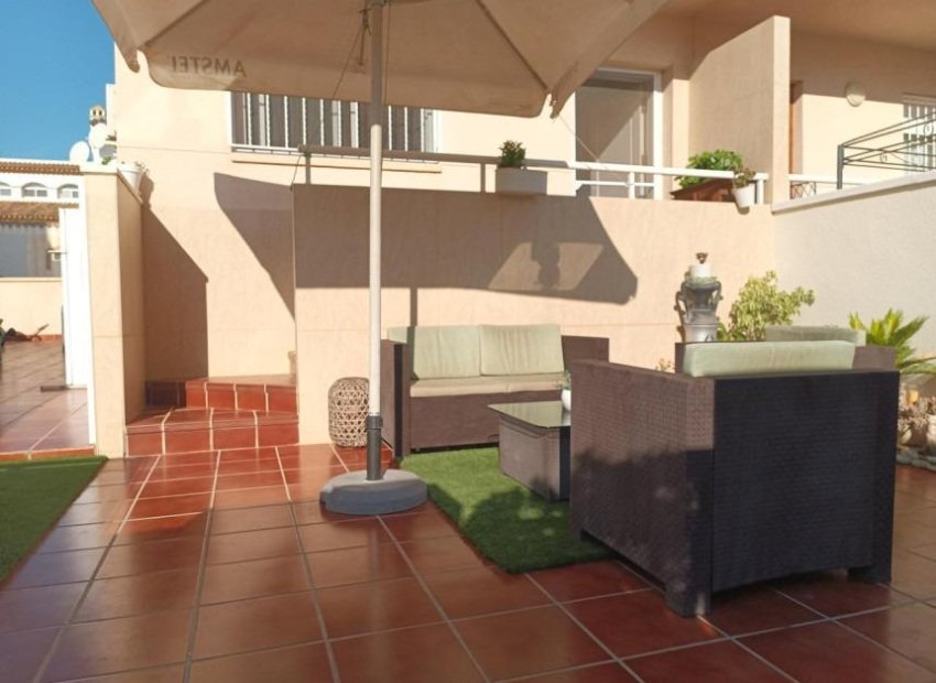 Herverkoop - Terraced house - Orihuela Costa - Villamartin