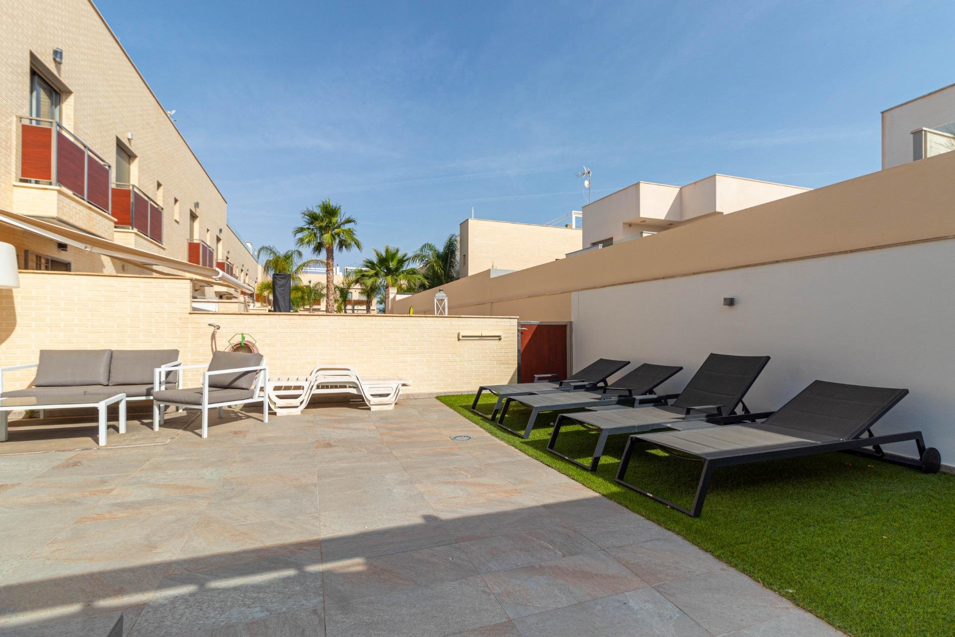 Herverkoop - Terraced house - Pilar de la Horadada - La Torre de la Horadada