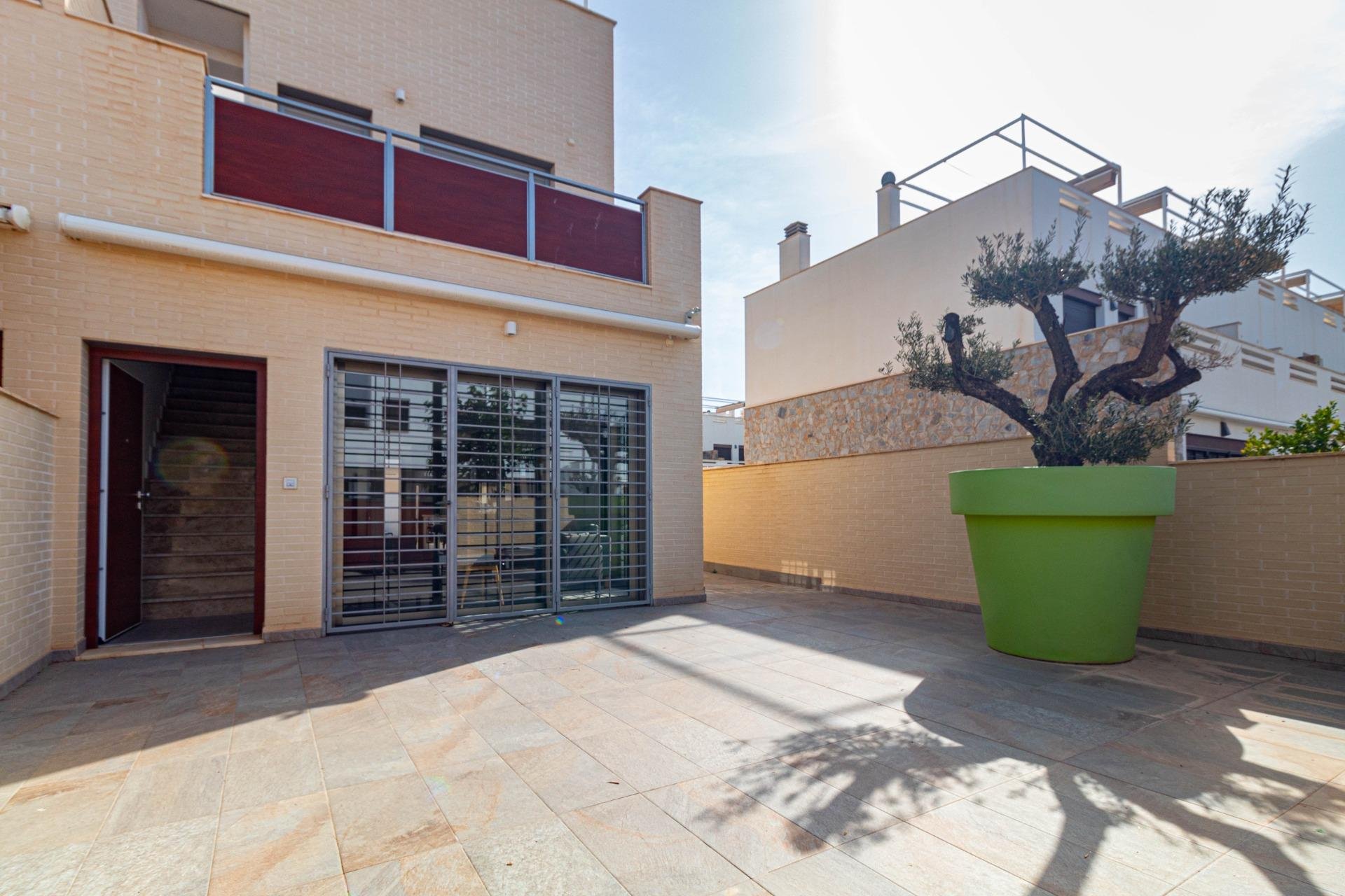 Herverkoop - Terraced house - Pilar de la Horadada - La Torre de la Horadada