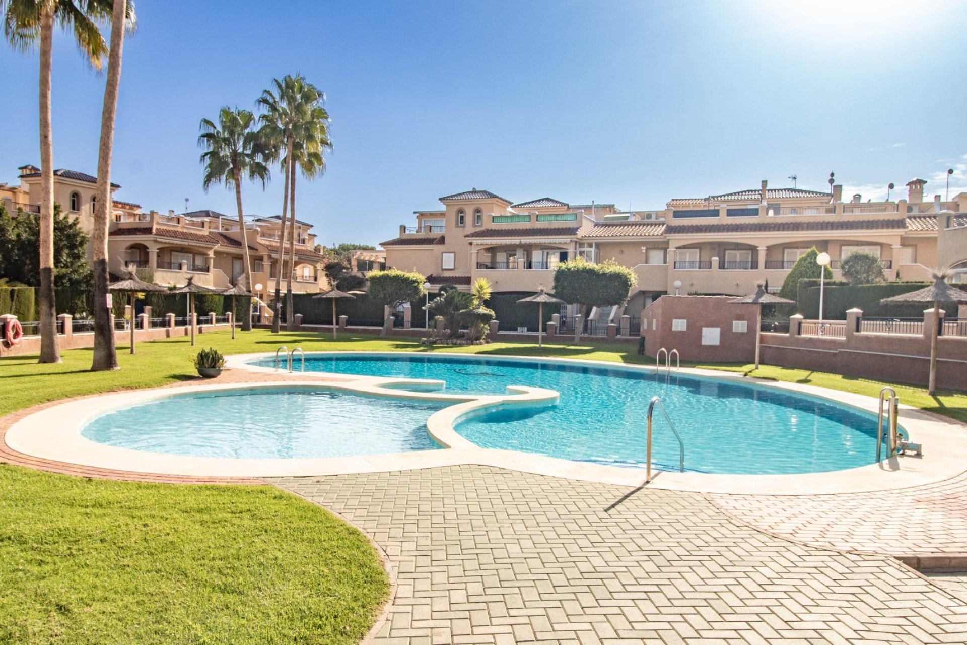 Herverkoop - Terraced house - Pilar de la Horadada - Mil Palmeras