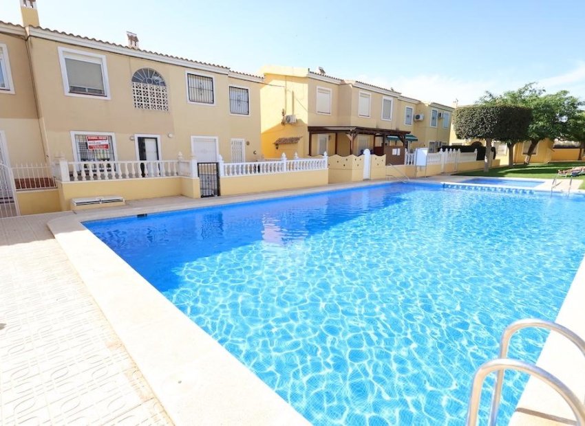 Herverkoop - Terraced house - San Miguel de Salinas - Villamartín