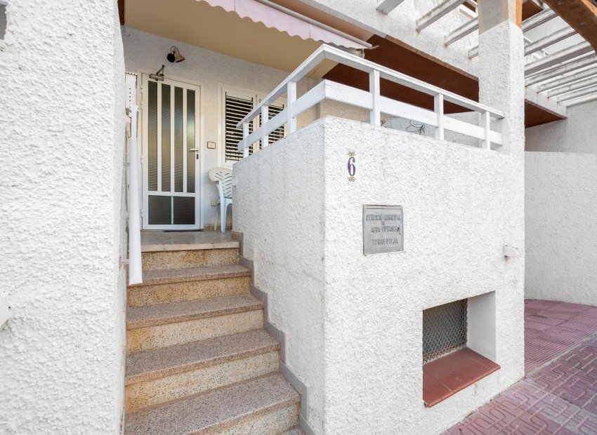 Herverkoop - Terraced house - Torrevieja - Acequion