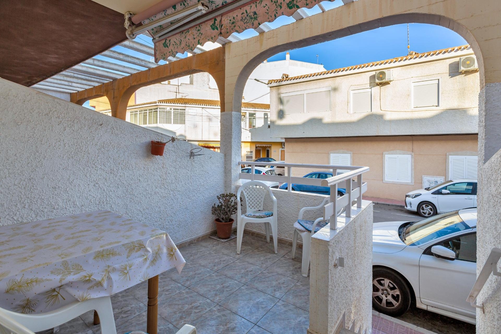 Herverkoop - Terraced house - Torrevieja - Acequion