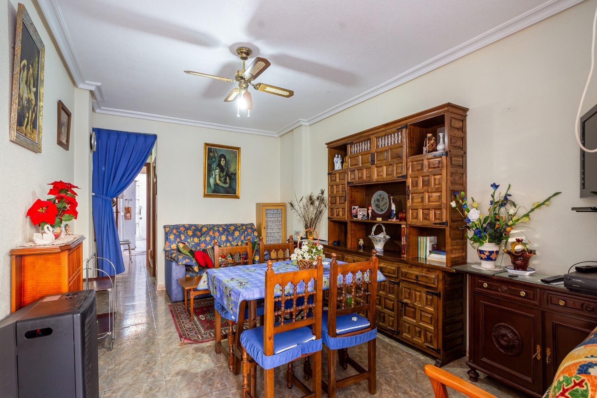 Herverkoop - Terraced house - Torrevieja - Acequion