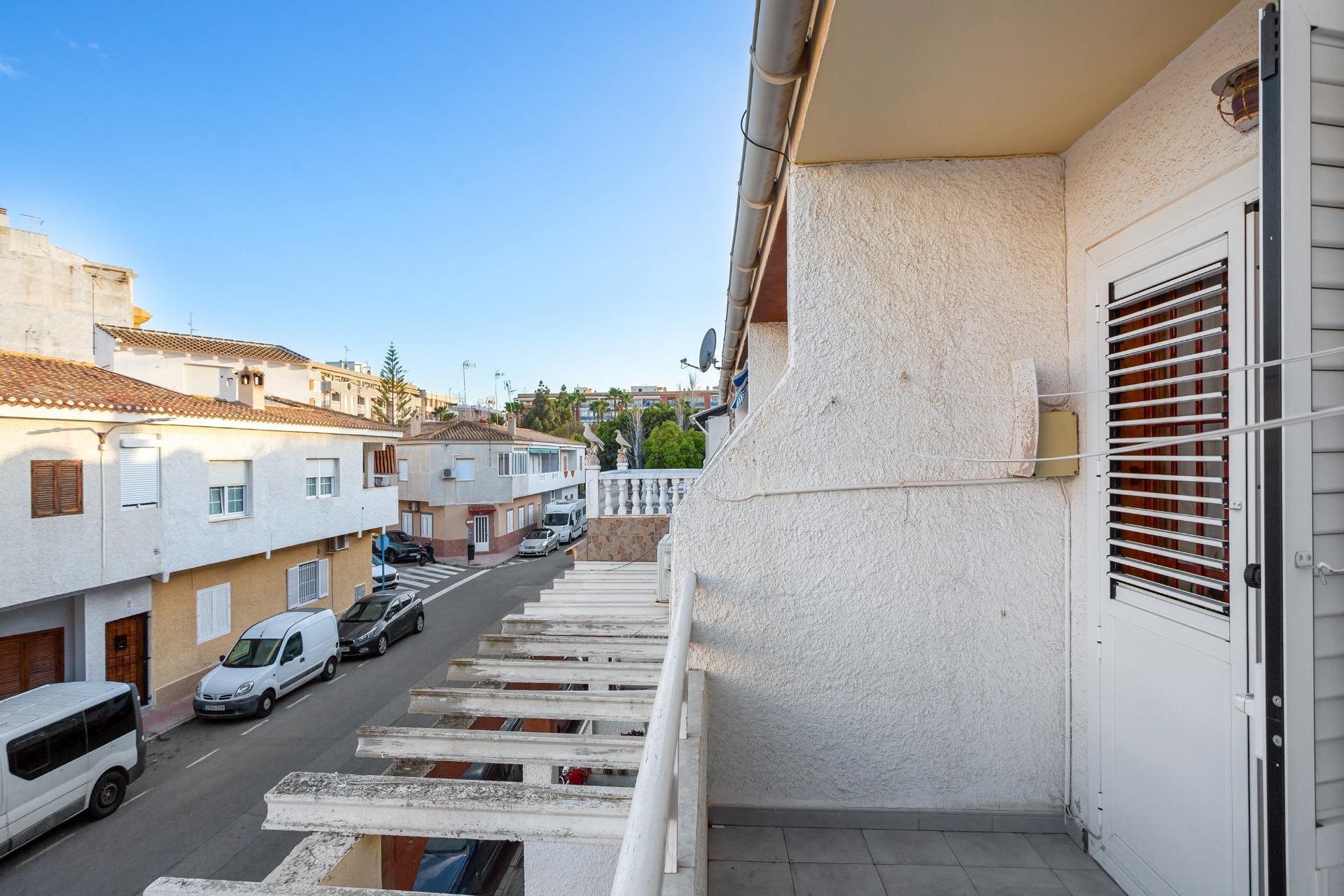 Herverkoop - Terraced house - Torrevieja - Acequion