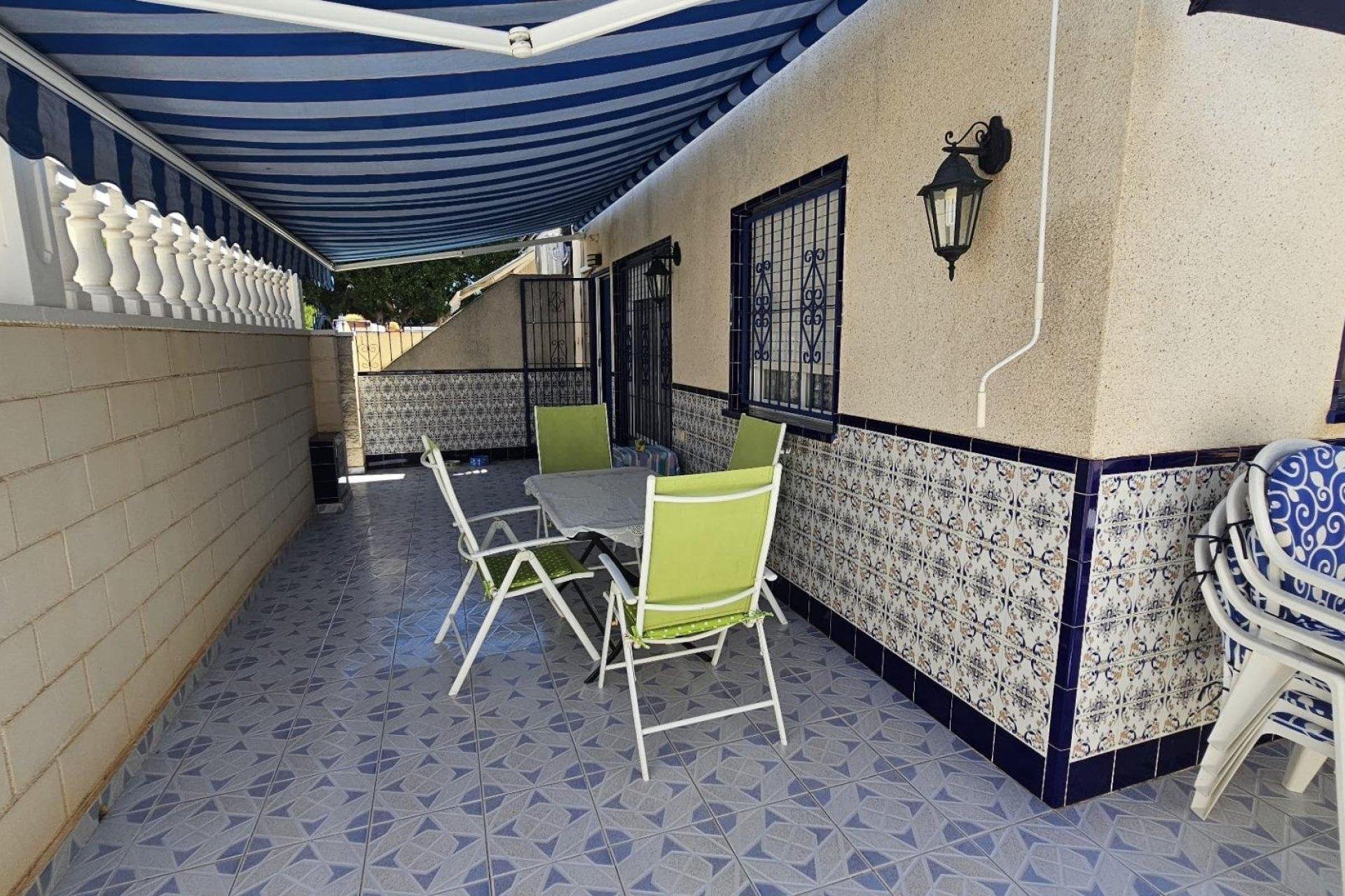 Herverkoop - Terraced house - Torrevieja - Doña ines