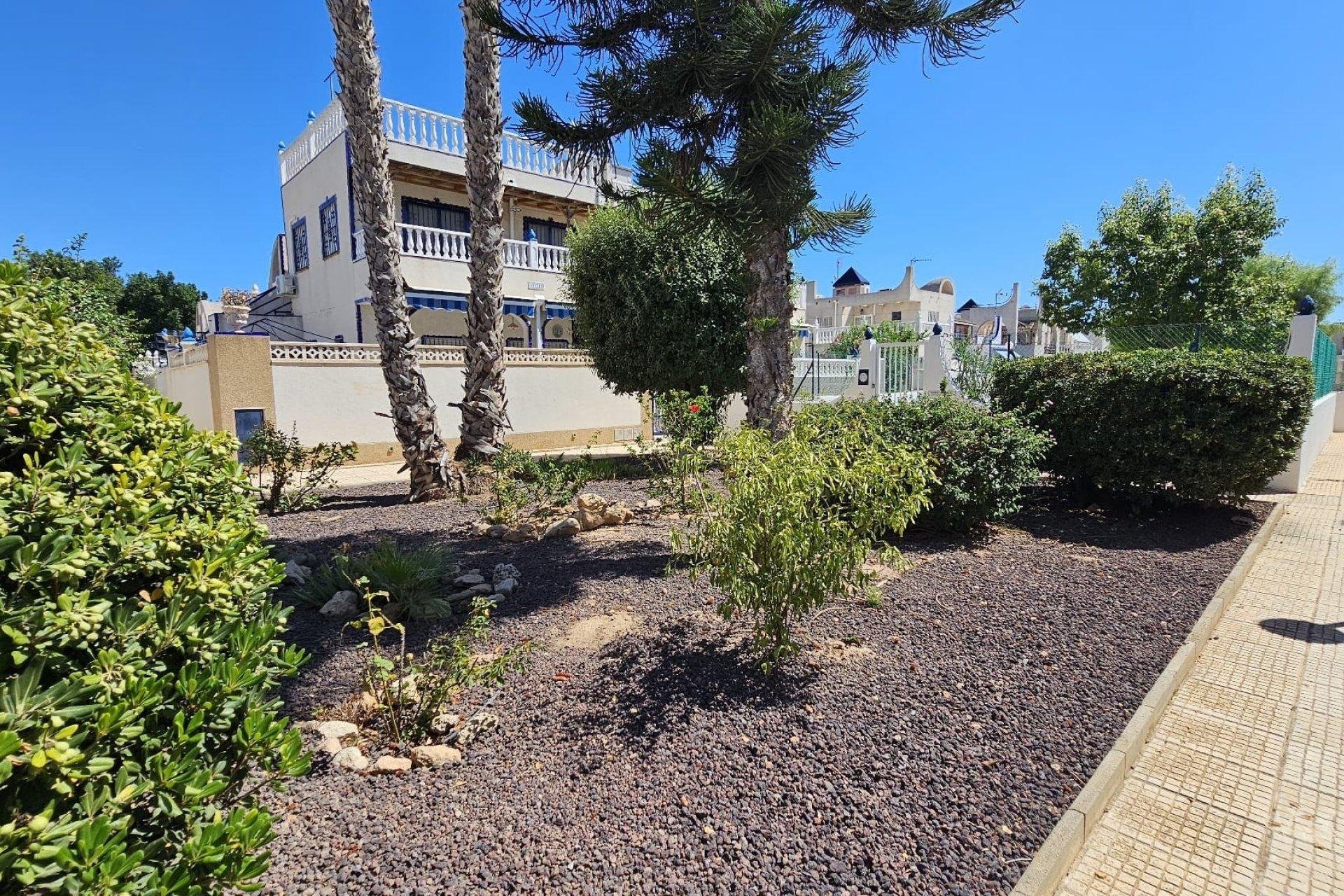 Herverkoop - Terraced house - Torrevieja - Doña ines