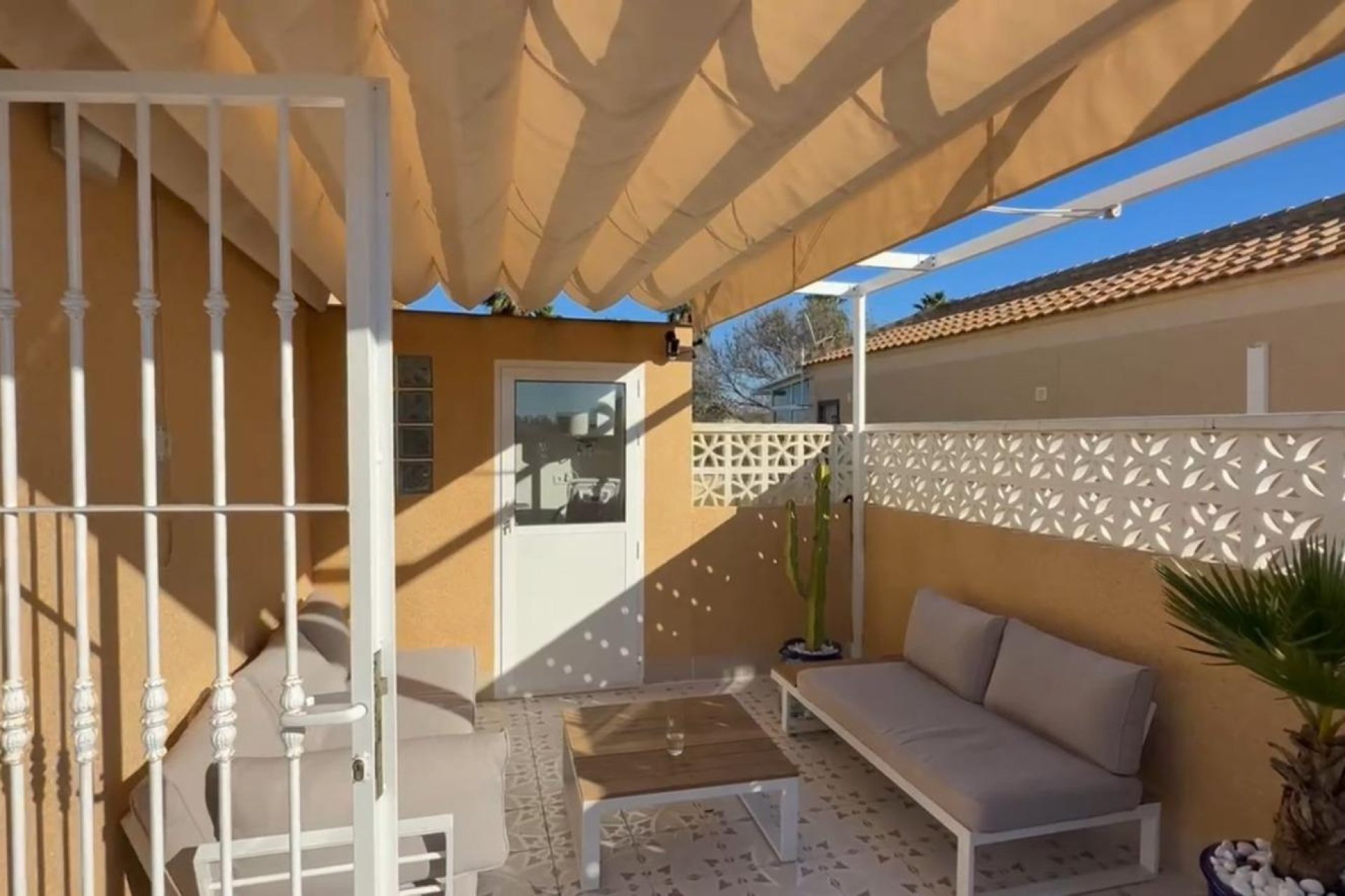 Herverkoop - Terraced house - Torrevieja - El limonar