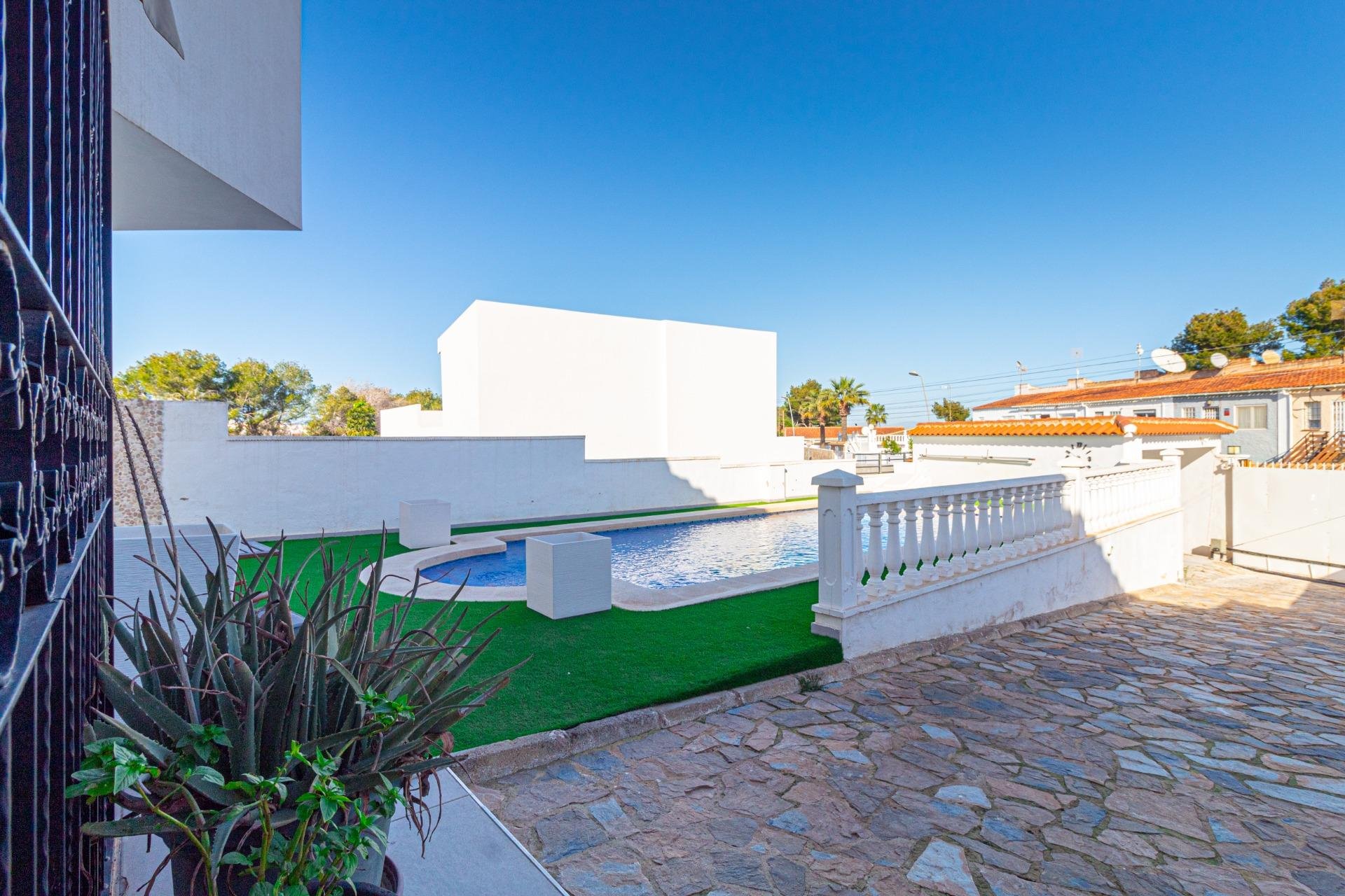 Herverkoop - Terraced house - Torrevieja - Los Balcones - Los Altos del Edén