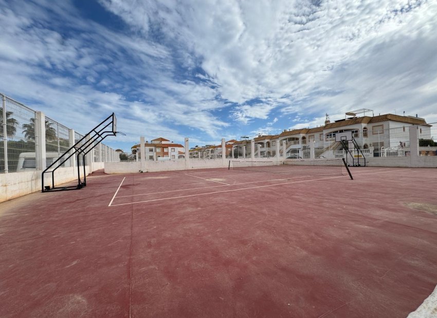 Herverkoop - Terraced house - Torrevieja - Torretas