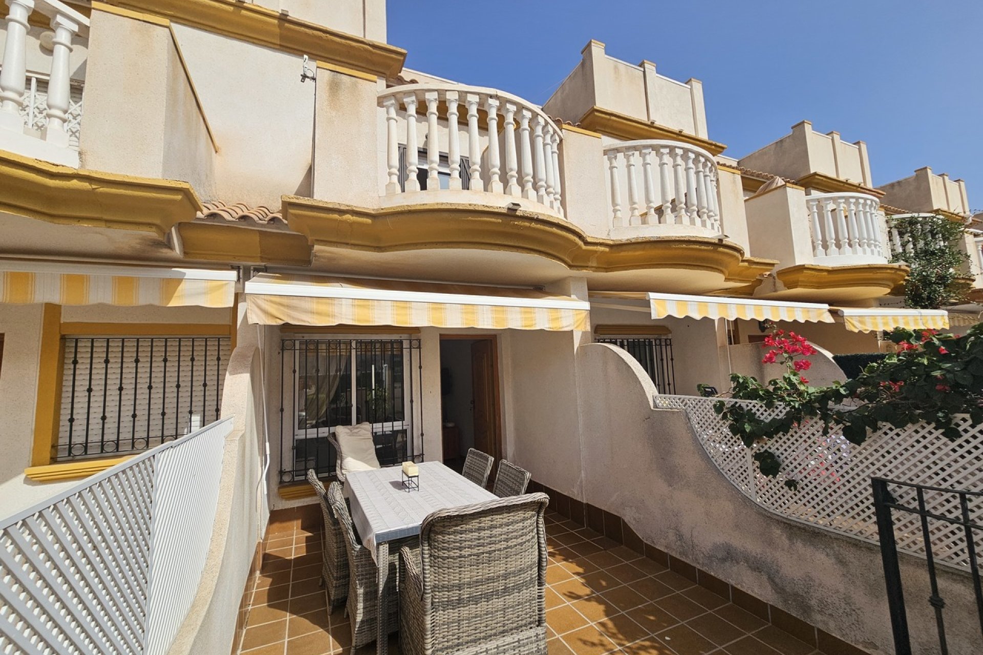 Herverkoop - Town House - Cabo Roig