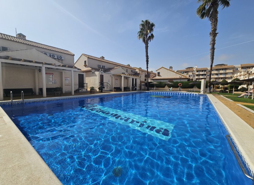 Herverkoop - Town House - Cabo Roig