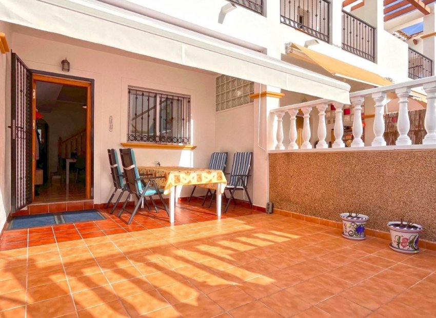 Herverkoop - Town House - Orihuela Costa - Punta Prima