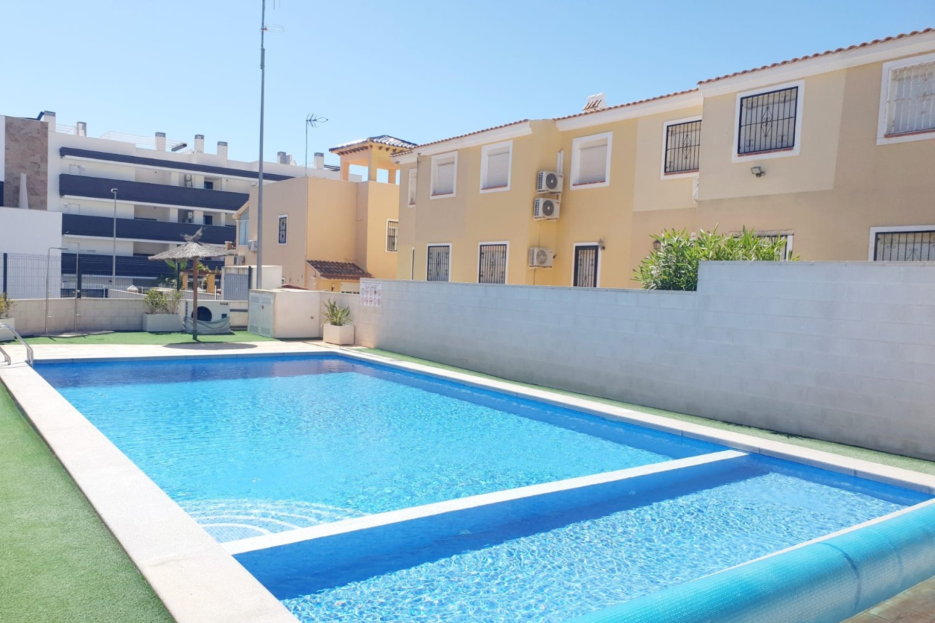 Herverkoop - Town House - Orihuela Costa - Villamartín