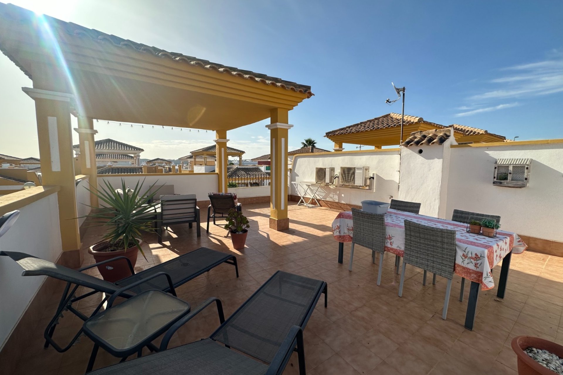 Herverkoop - Town house / semi detached - Orihuela - Entre Naranjos