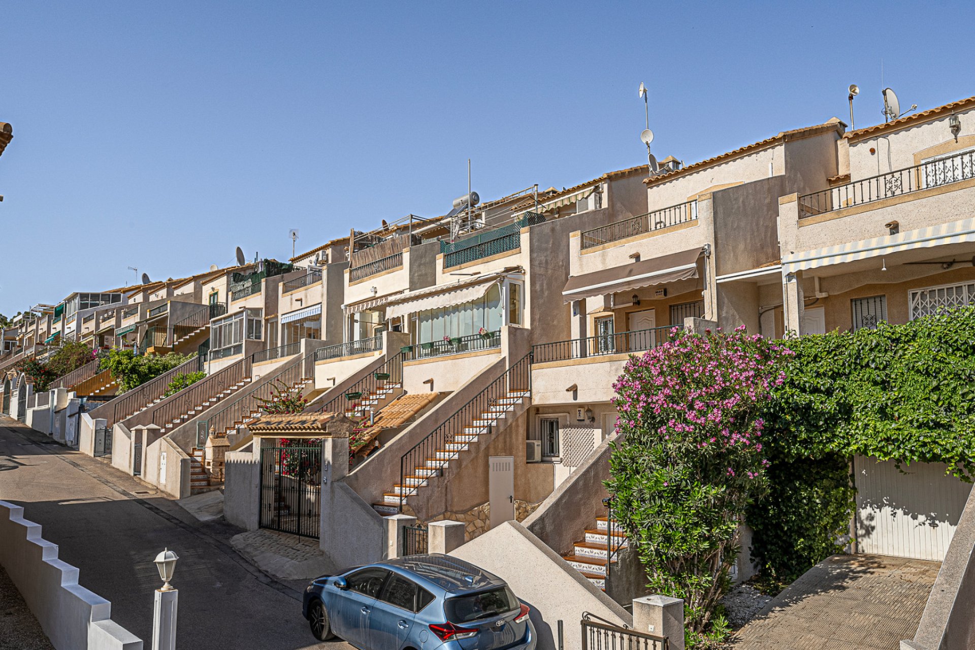 Herverkoop - Town House - Villamartin - Montegolf