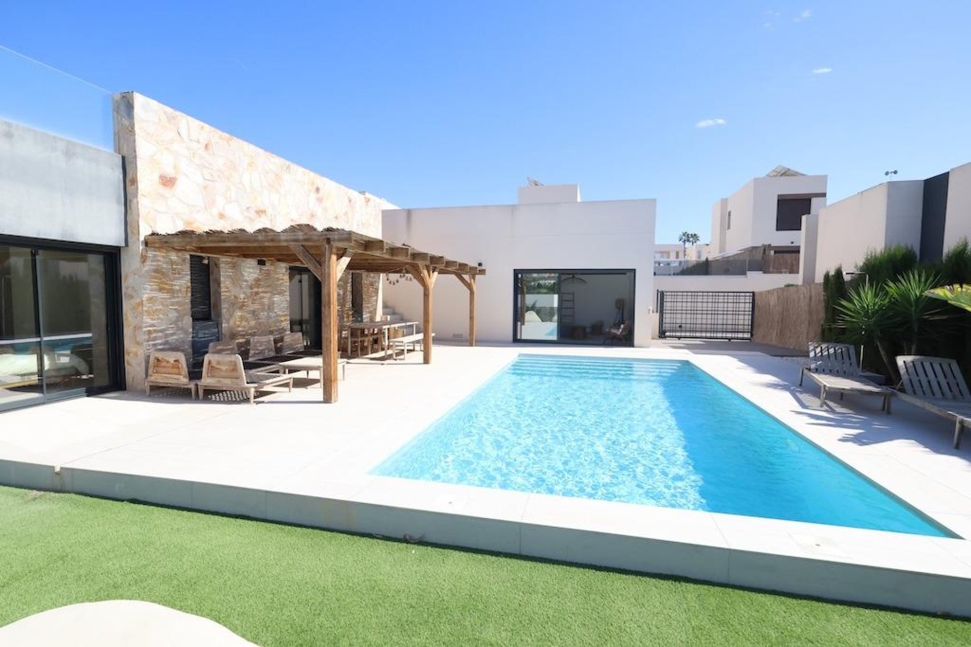 Herverkoop - Villa - Algorfa