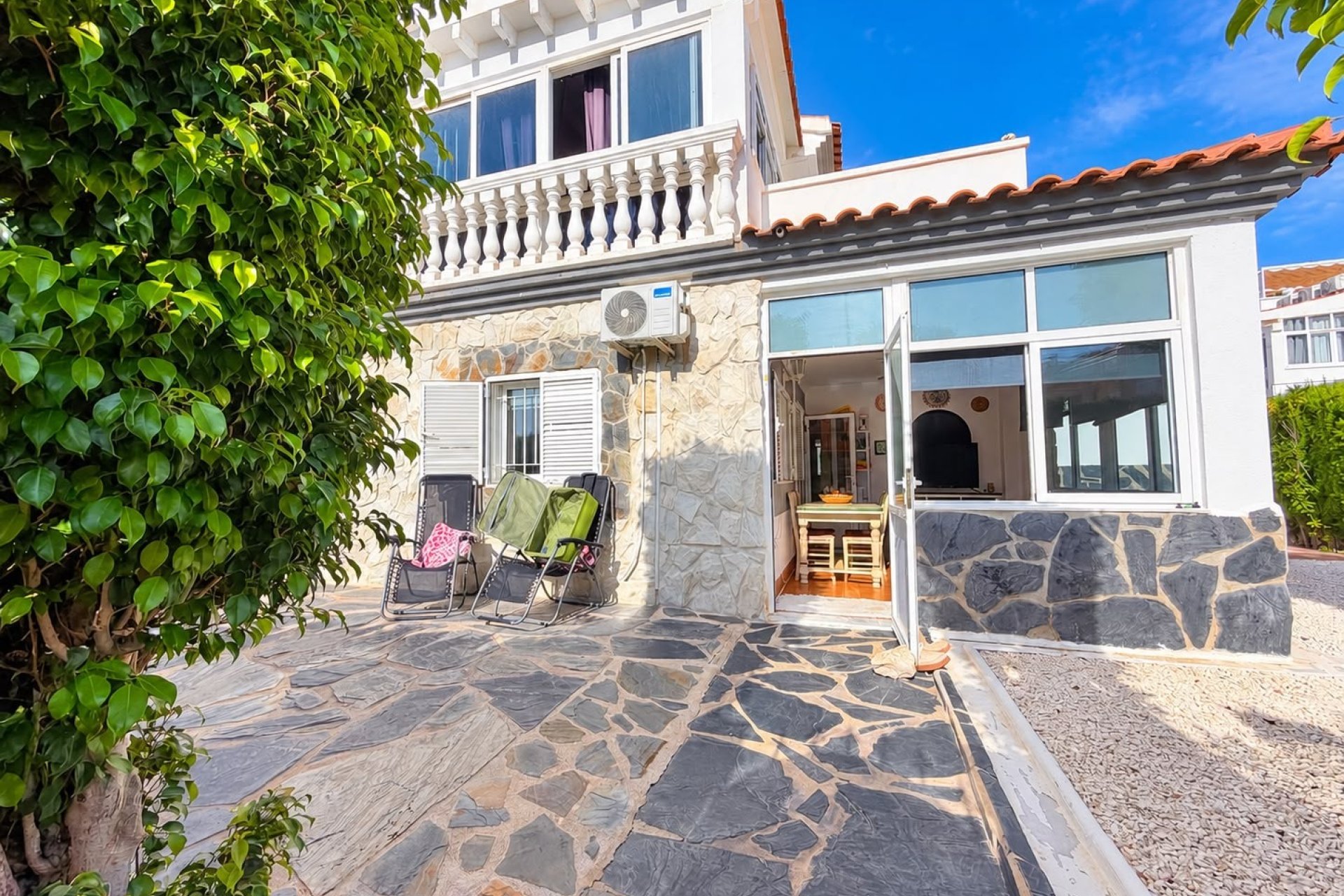 Herverkoop - Villa - Alicante - La Florida