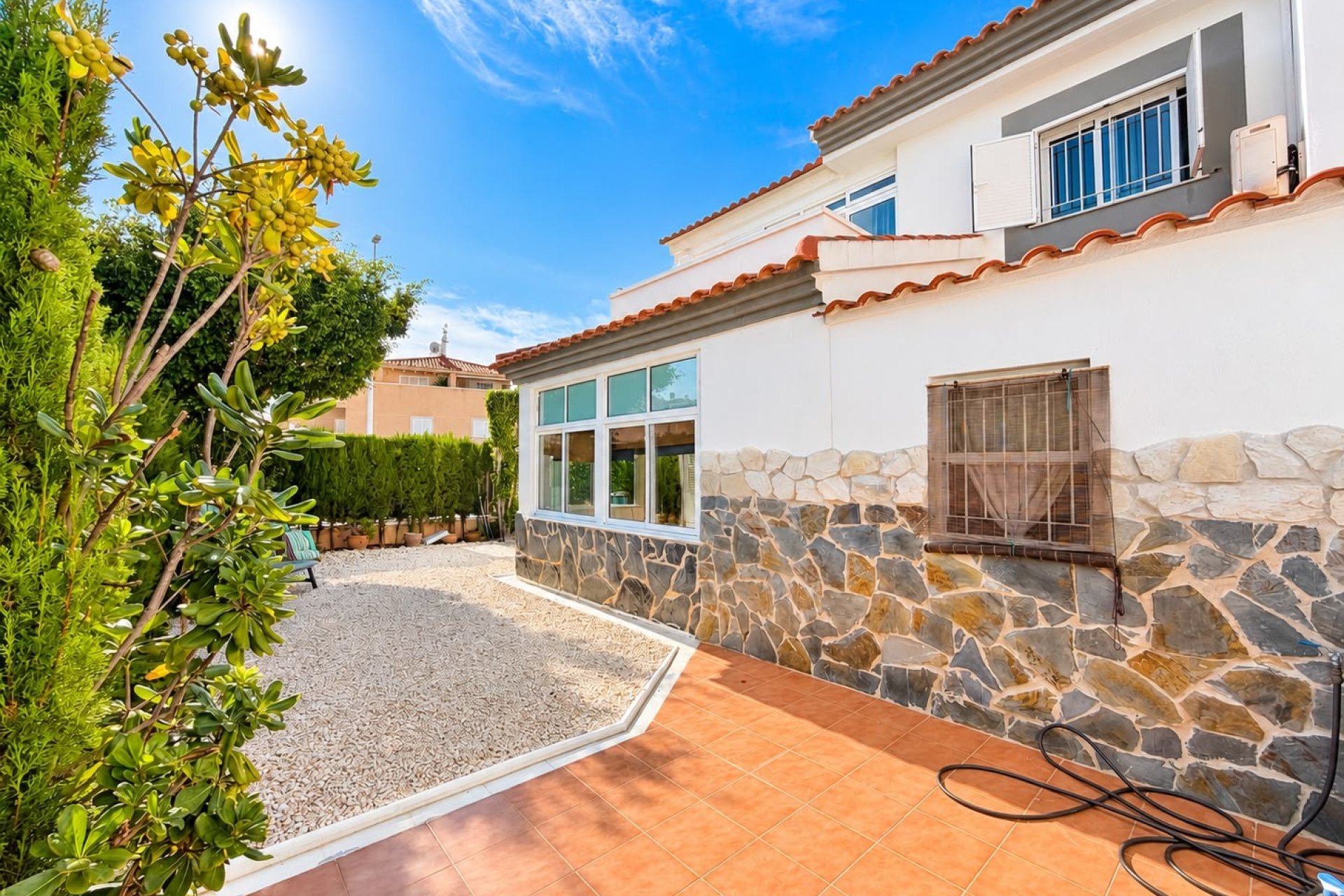 Herverkoop - Villa - Alicante - La Florida