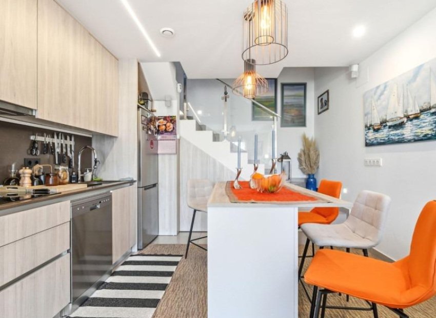 Herverkoop - Villa - Benijofar - Pueblo 4