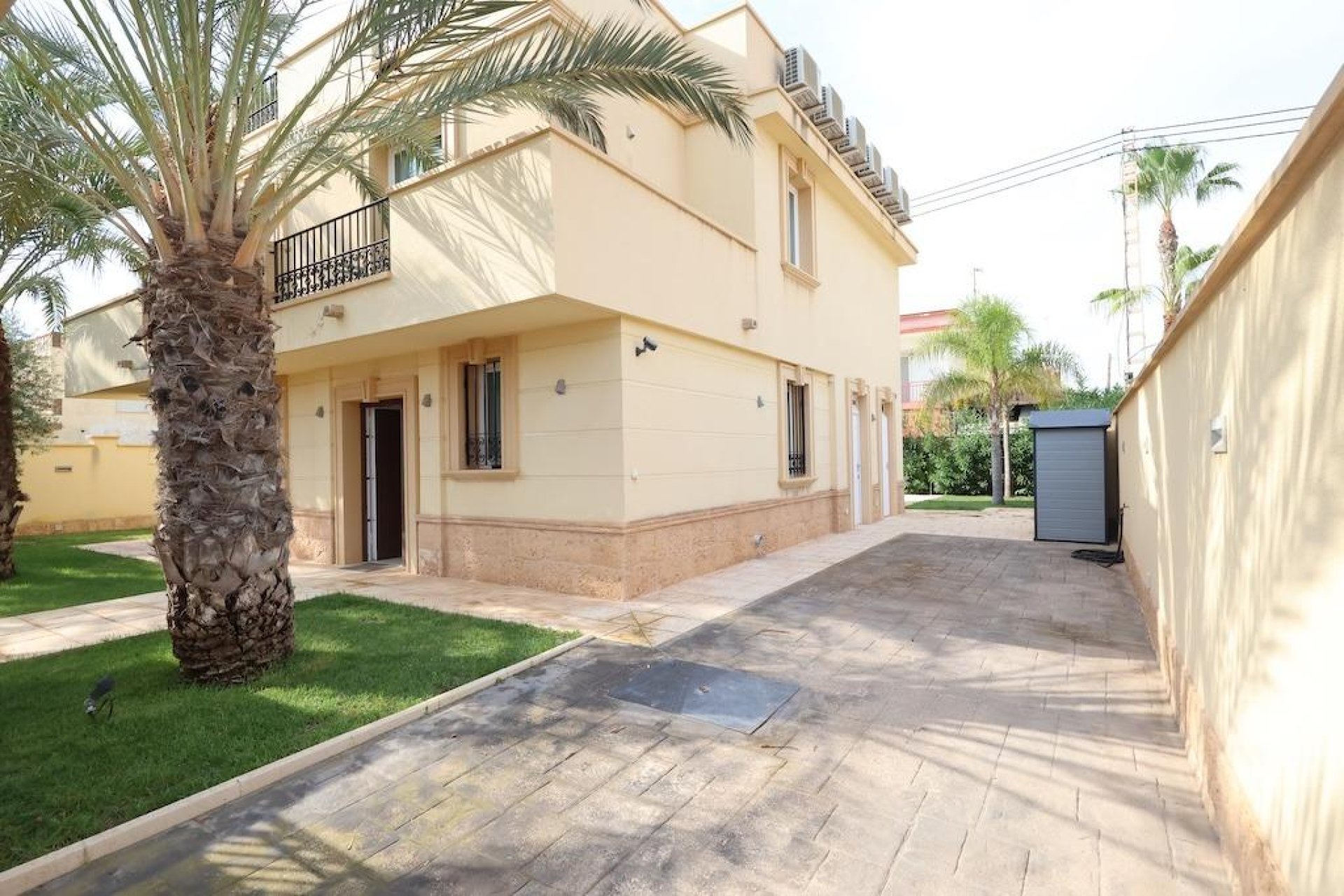Herverkoop - Villa - Cabo Roig