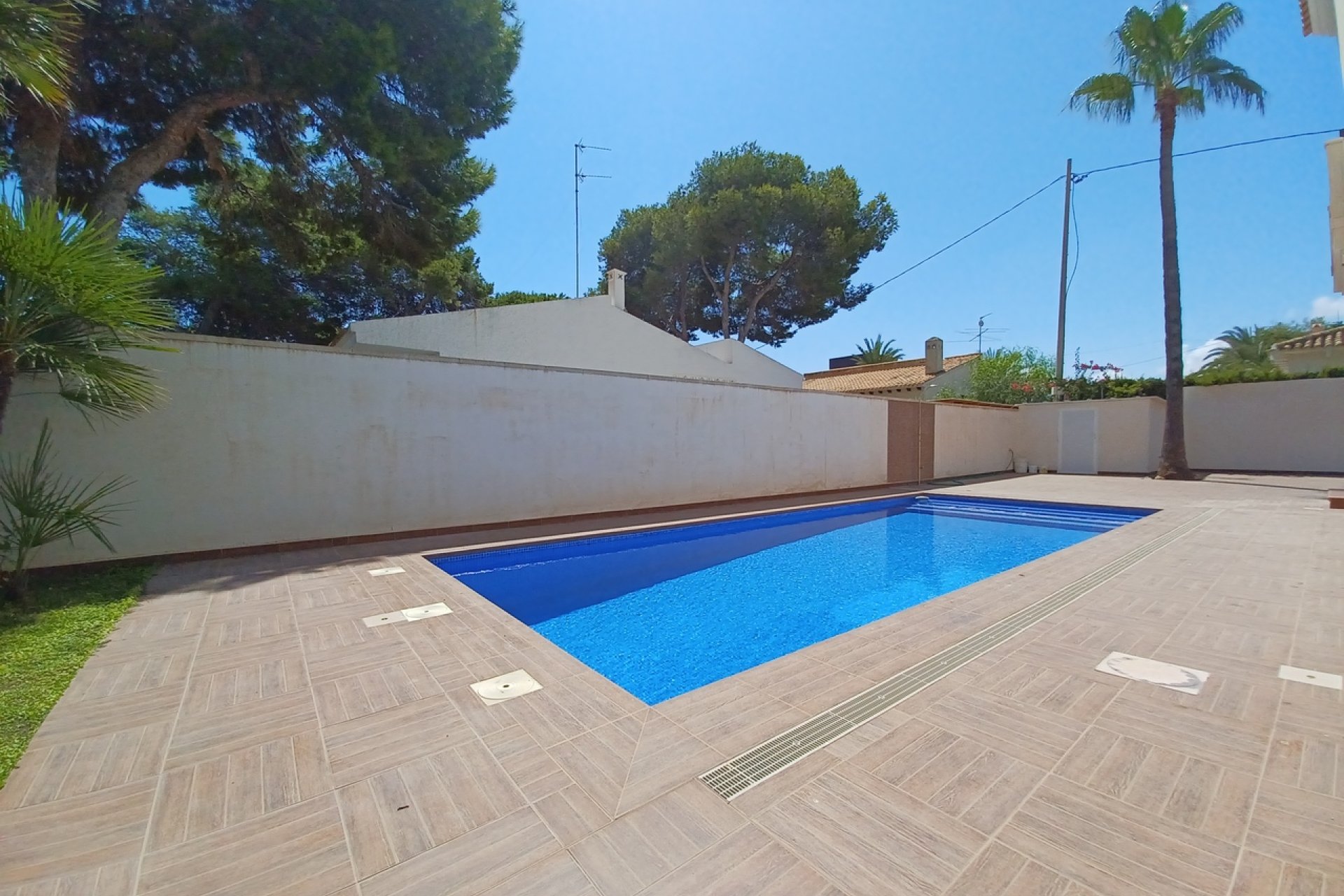 Herverkoop - Villa - Cabo Roig