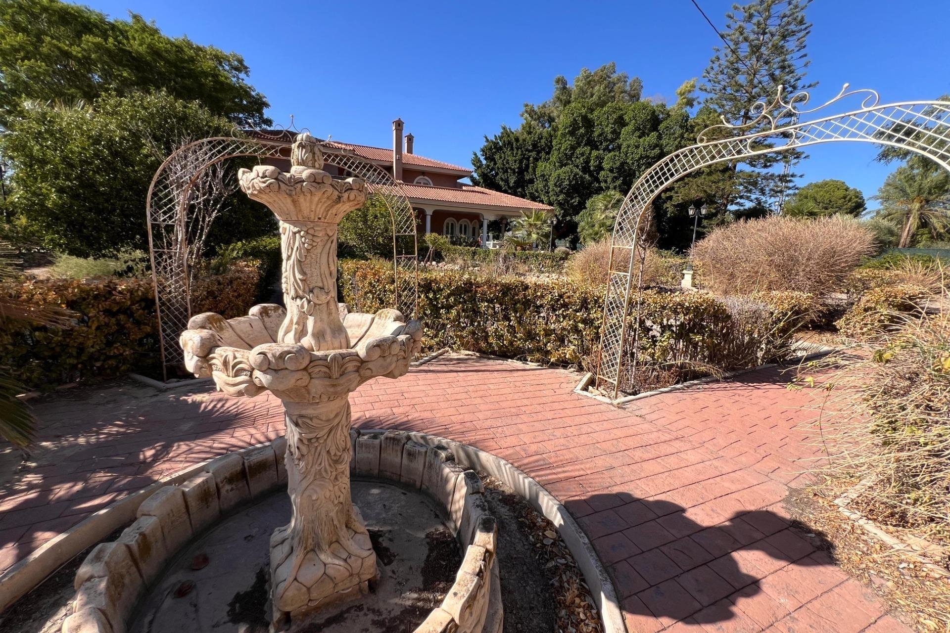 Herverkoop - Villa - Callosa de Segura - Comunidad valenciana