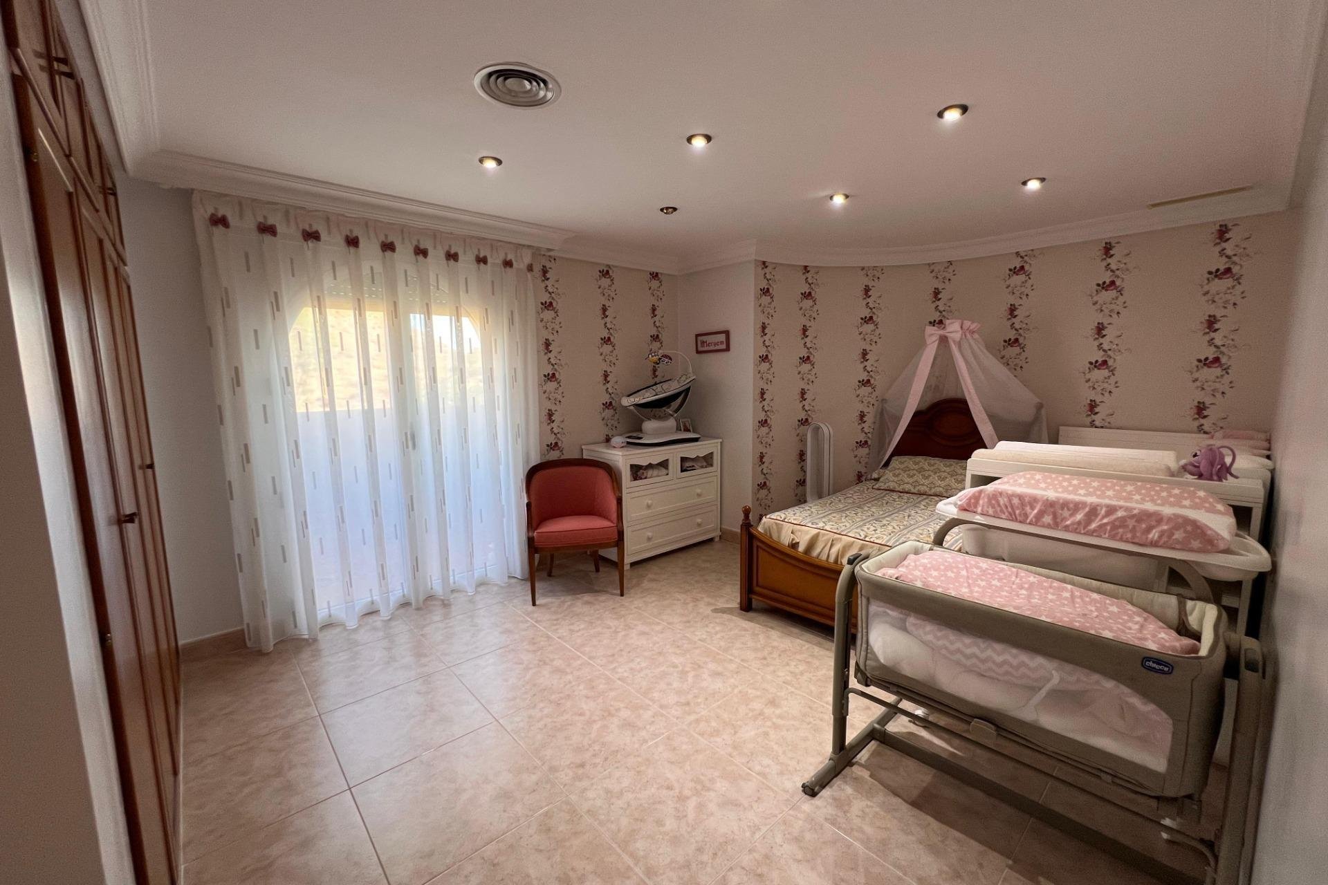 Herverkoop - Villa - Callosa de Segura - Comunidad valenciana