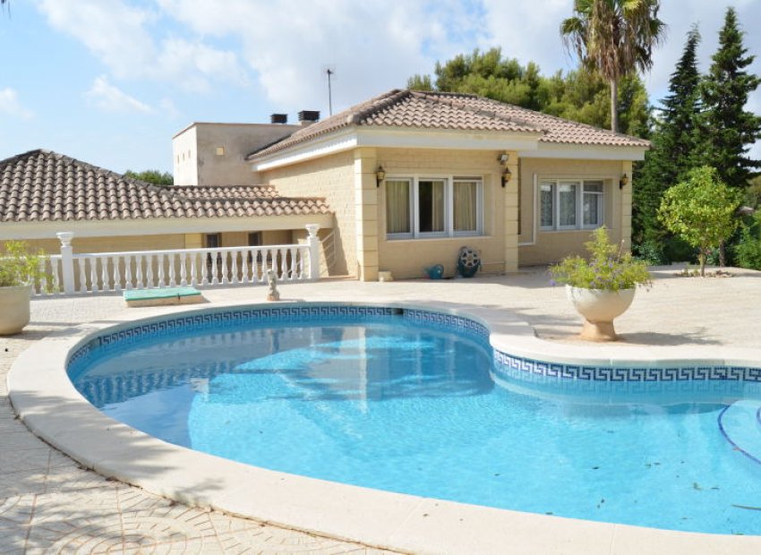 Herverkoop - Villa - Campoamor - Dehesa de Campoamor