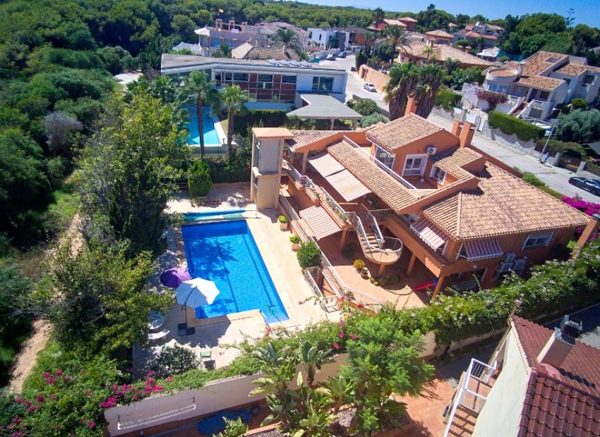 Herverkoop - Villa - Campoamor