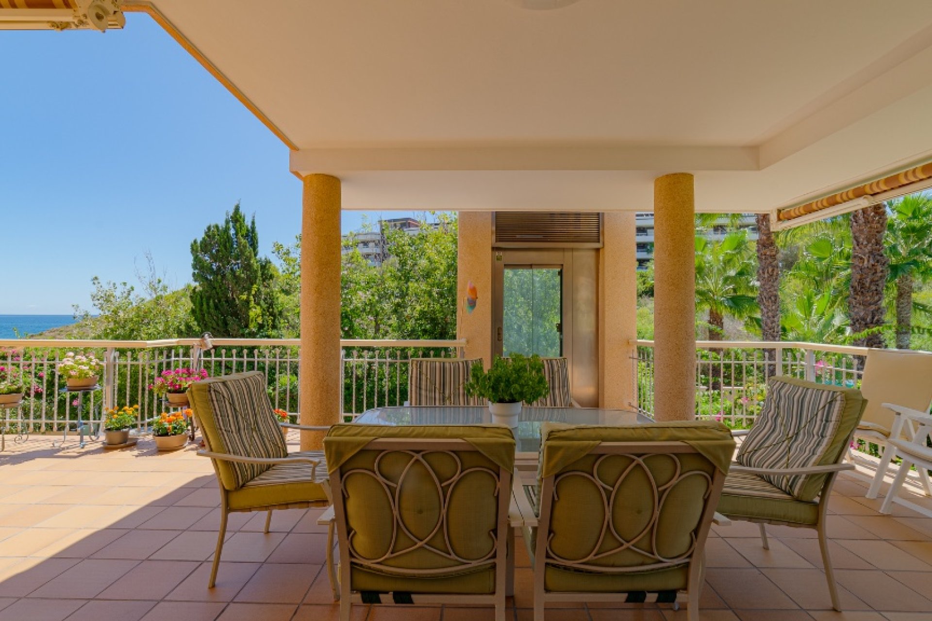 Herverkoop - Villa - Campoamor