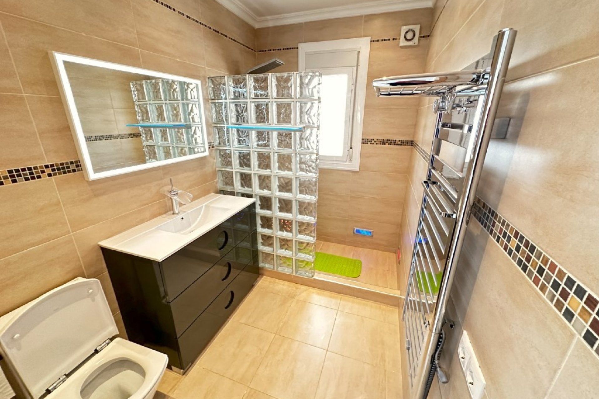 Herverkoop - Villa - Ciudad Quesada