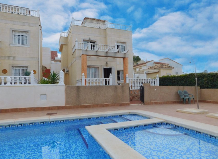 Herverkoop - Villa - Ciudad Quesada