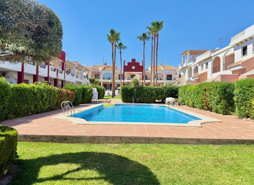 Herverkoop - Villa - Ciudad Quesada