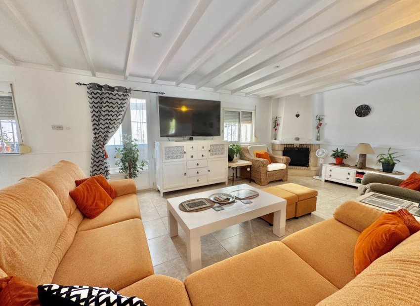 Herverkoop - Villa - Dolores - Comunidad valenciana