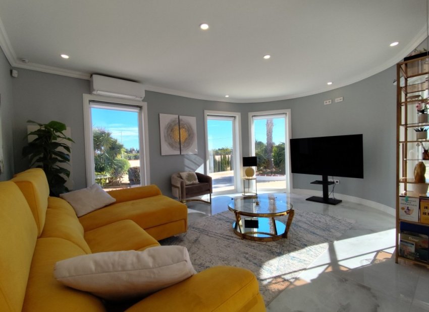 Herverkoop - Villa - El Mudamiento