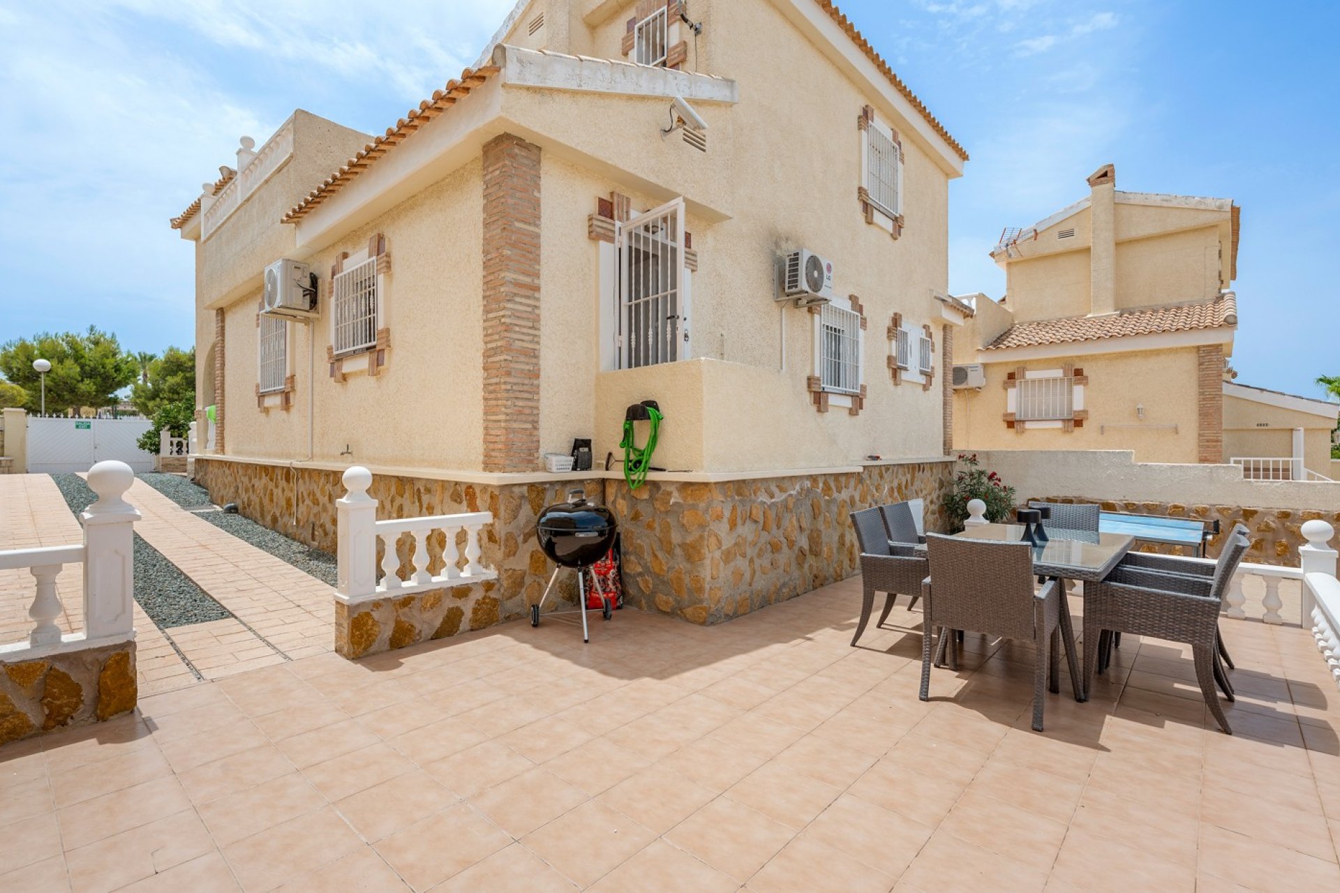 Herverkoop - Villa - Gran Alacant - Costa Blanca