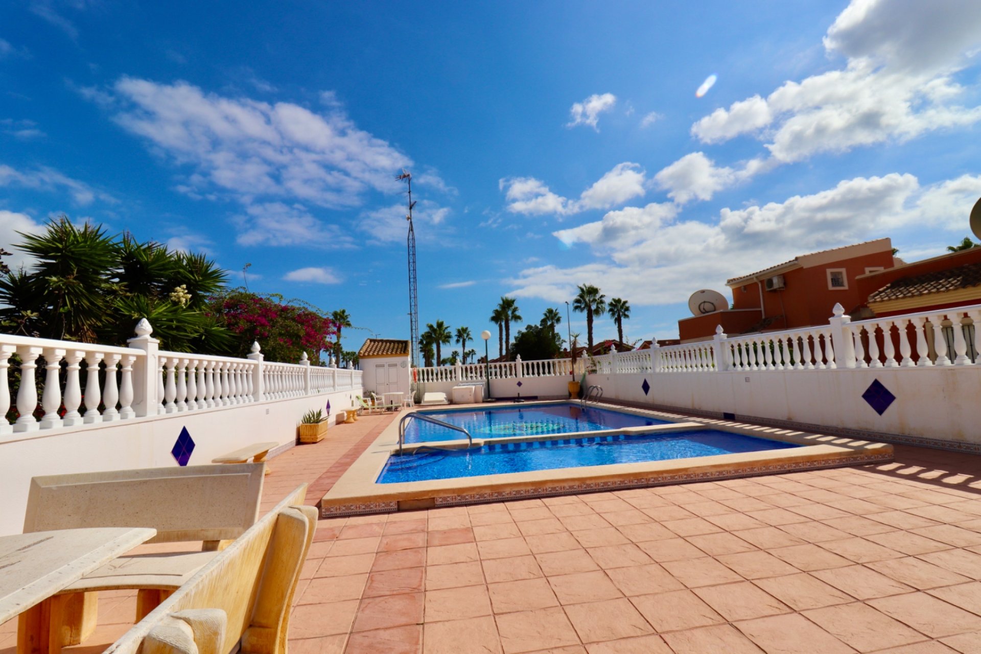 Herverkoop - Villa - Guardamar del Segura - El Raso