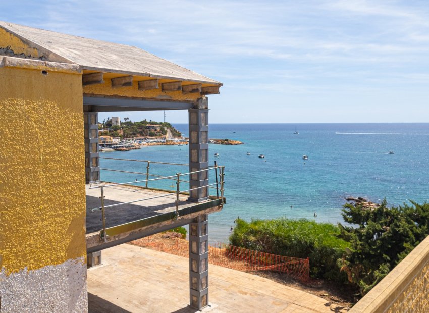 Herverkoop - Villa / House - Orihuela Costa - Cabo Roig