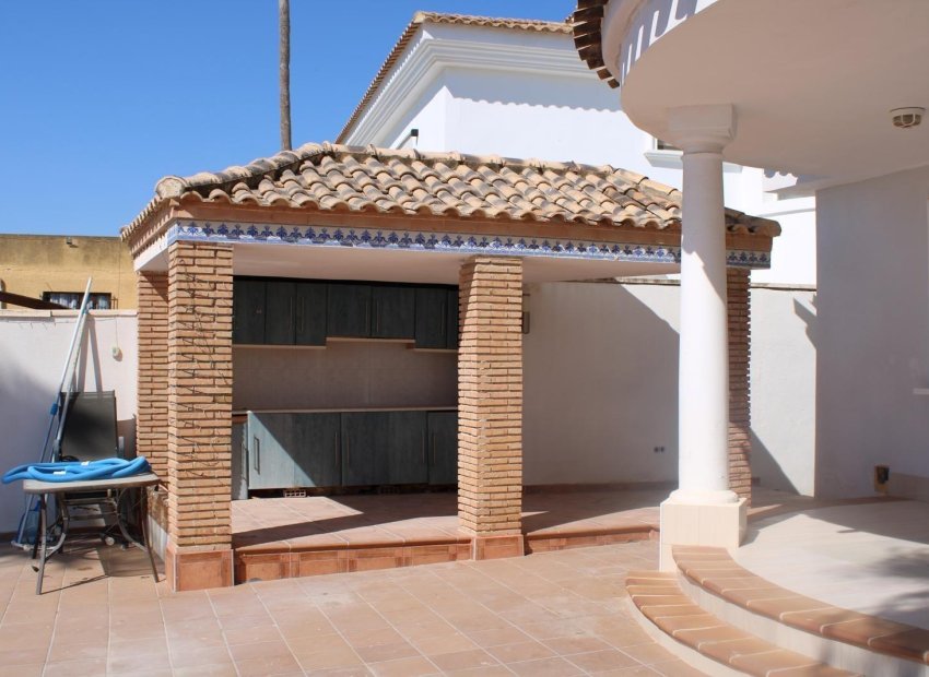 Herverkoop - Villa - Jacarilla - Comunidad valenciana