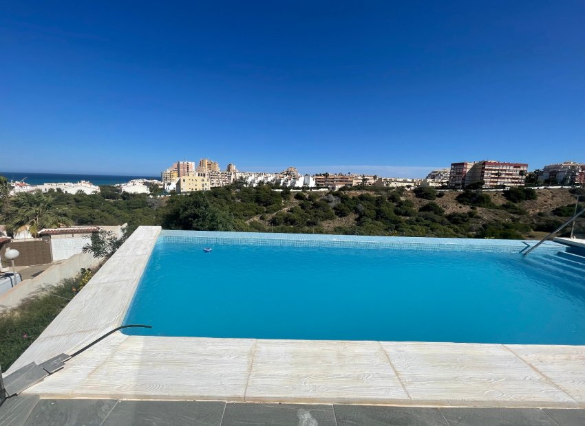 Herverkoop - Villa - La Mata