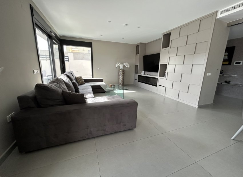 Herverkoop - Villa - Los Balcones