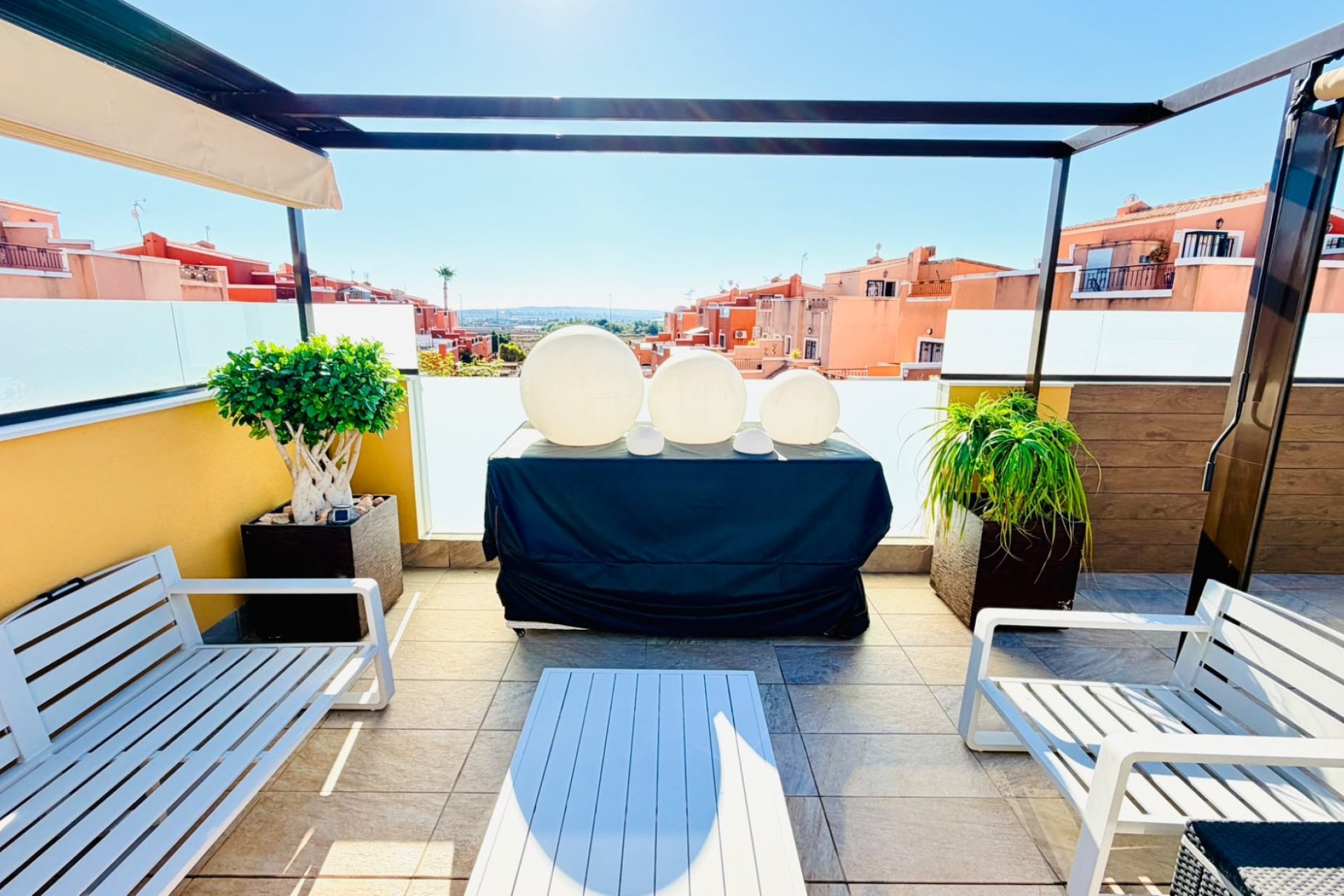 Herverkoop - Villa - Los Montesinos - La Herrada