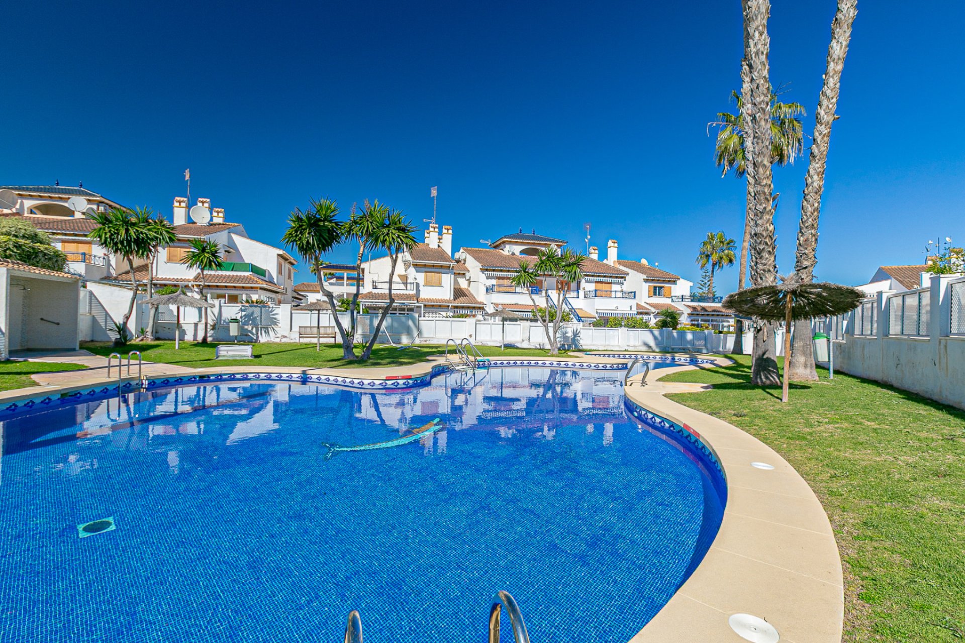 Herverkoop - Villa - Mil Palmeras - Riomar