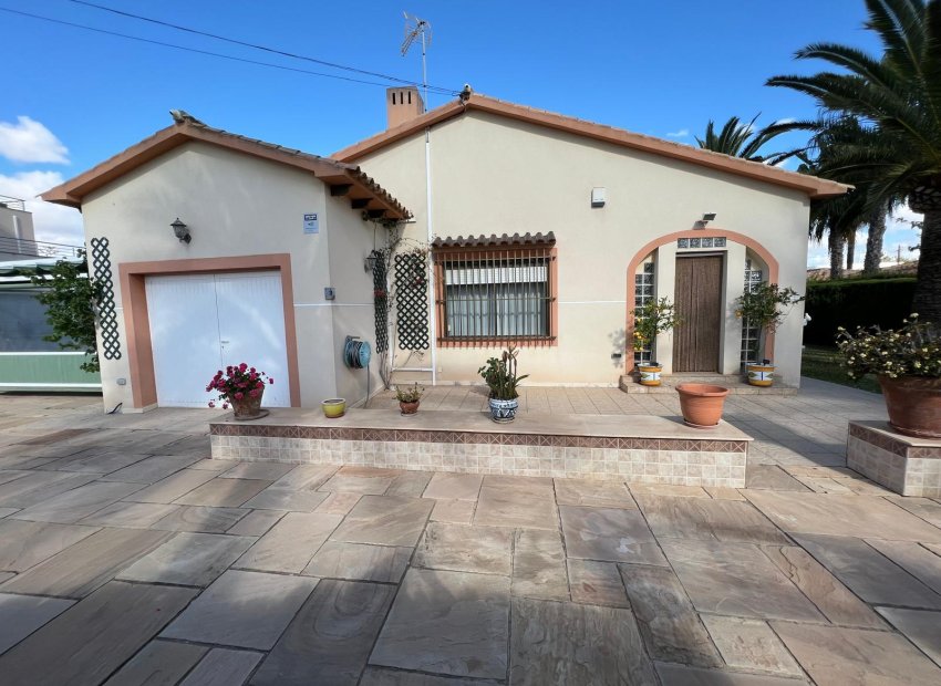 Herverkoop - Villa - Orihuela - Cabo Roig