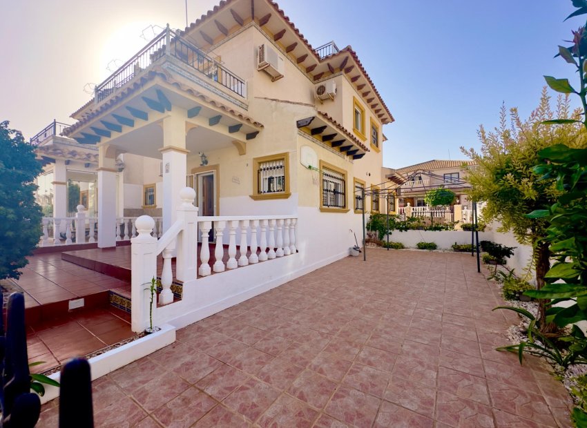 Herverkoop - Villa - Orihuela Costa - Cabo Roig