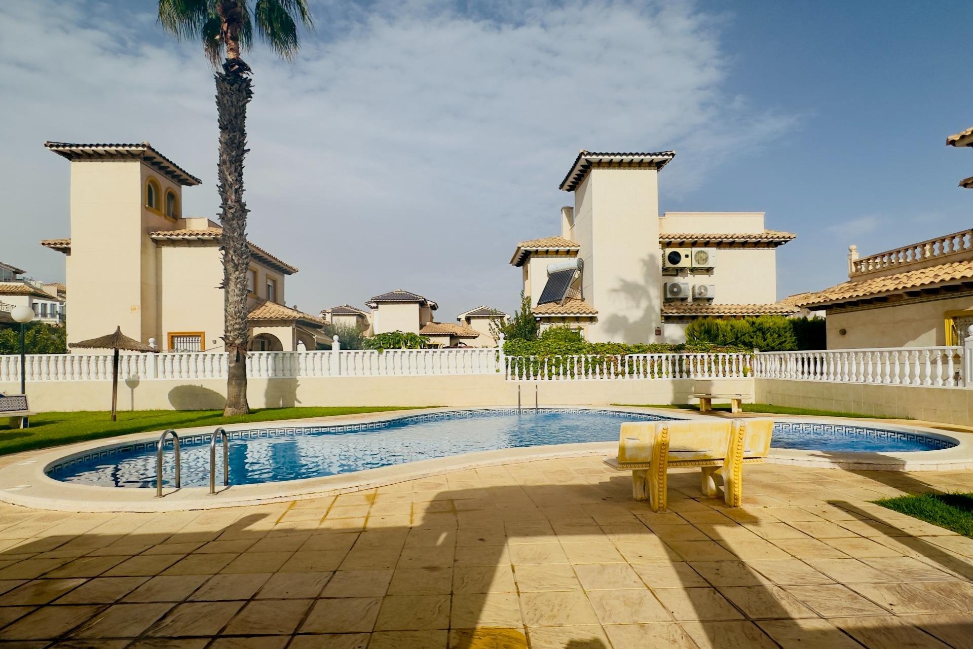 Herverkoop - Villa - Orihuela Costa - Cabo Roig