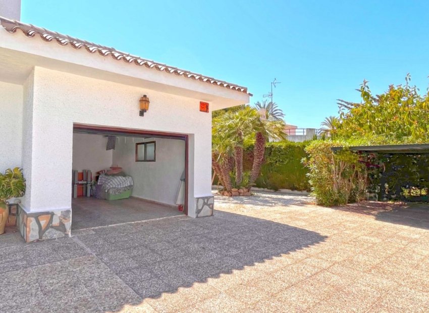 Herverkoop - Villa - Orihuela Costa - Cabo Roig